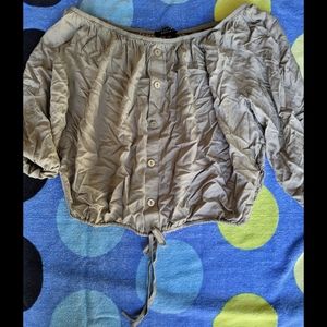 Army green off the shoulder crop top